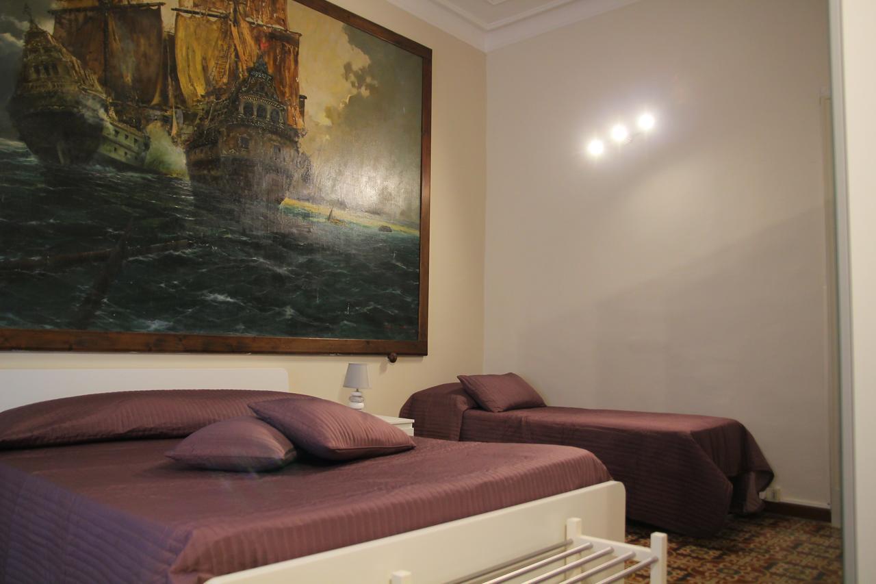 Cortile Stesicoro Bed & Breakfast Catania Bagian luar foto